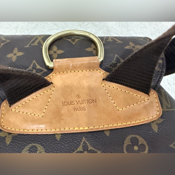 Guaranteed Authentic Louis Vuitton Large Back Pack see pics for condition - Picture 5 of 11